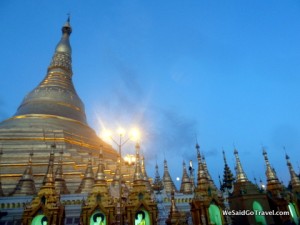 Full Moon at Schwedagon