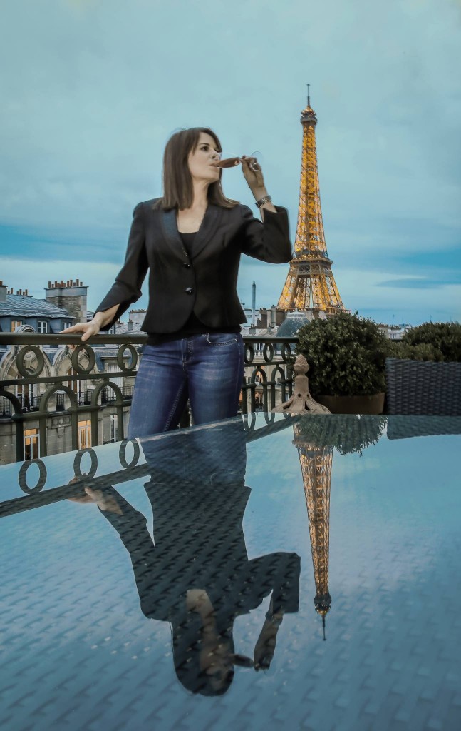 Leah_Paris Perfect10