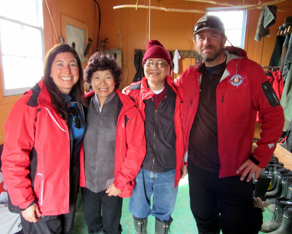 Churchill Wild Arctic Safaris: Getting ready to see Polar Bears